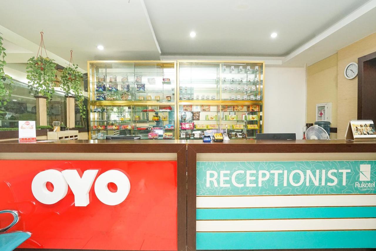 Oyo 277 Rukotel Near Rsu Adi Husada Undaan Kota Surabaya Exterior foto